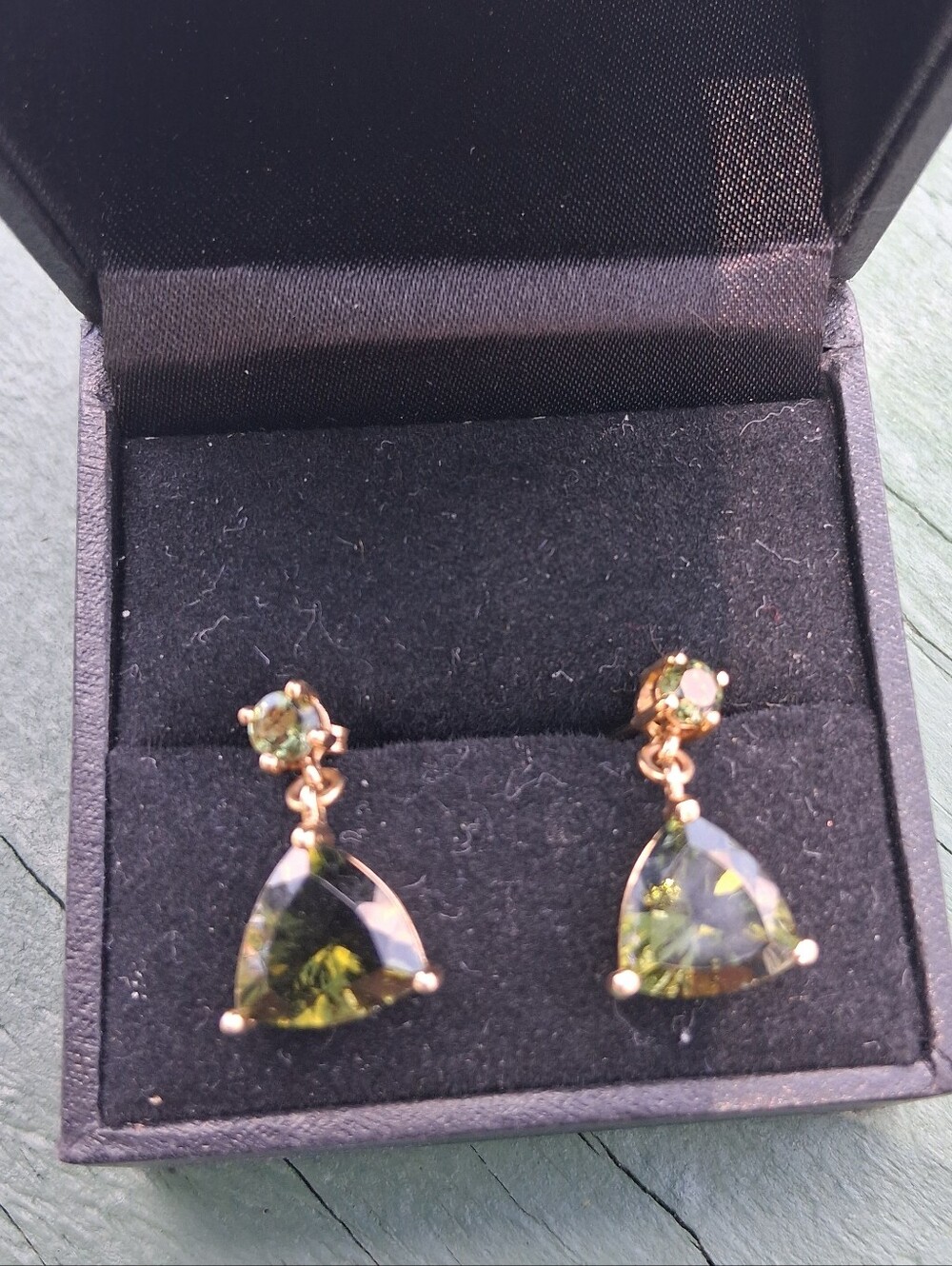 10Kt Gold 3 Carat Chromium Diopside Earrings